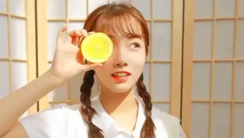 新开箱的车厘子